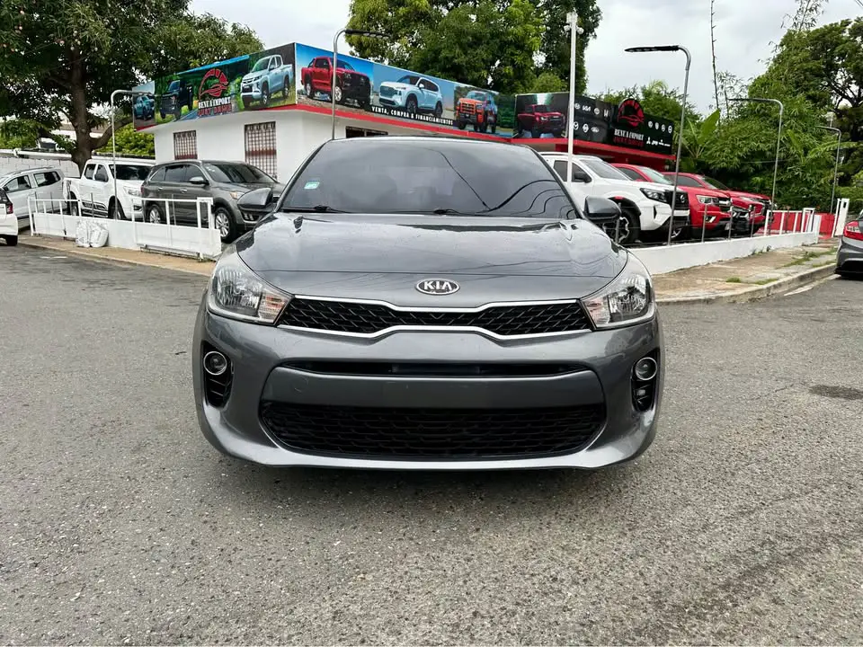 Kia Rio 2018     Foto 7279166-1.jpg