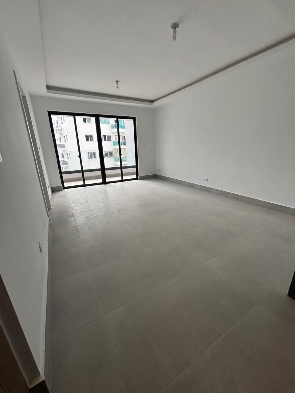 Venta de moderno apto. en Evaristo Morales Foto 7279181-6.jpg
