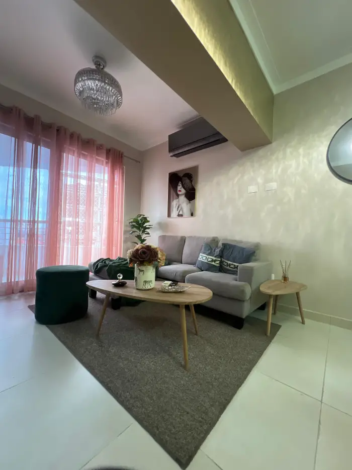 Se vende elegante apartamento totalmente amueblado de 100 m en el excl Foto 7279452-3.jpg