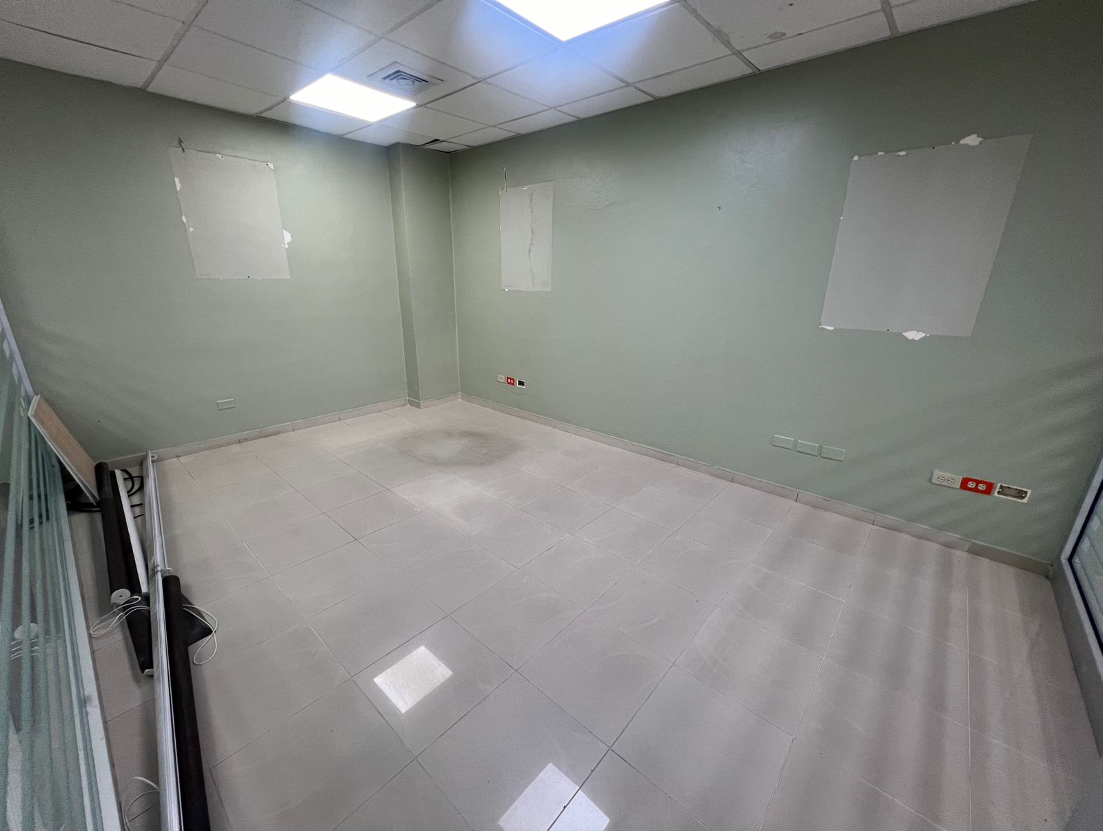 Disponible Local Comercial en Piantini Foto 7279456-14.jpg