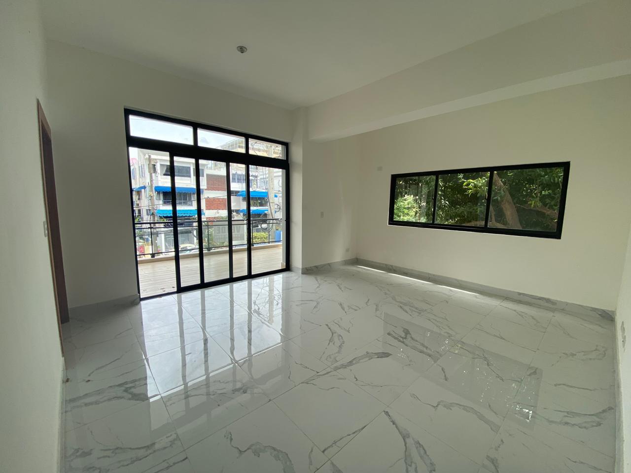 Apartamento en Los Cacicazgos nuevo 2do. Nivel 184 metros Foto 7279459-2.jpg