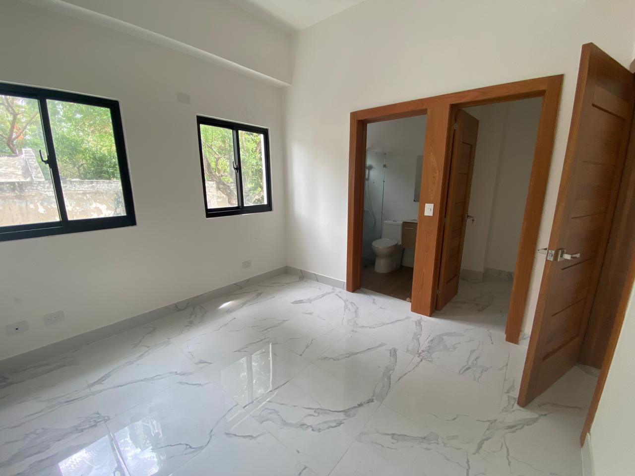 Apartamento en Los Cacicazgos nuevo 2do. Nivel 184 metros Foto 7279459-5.jpg