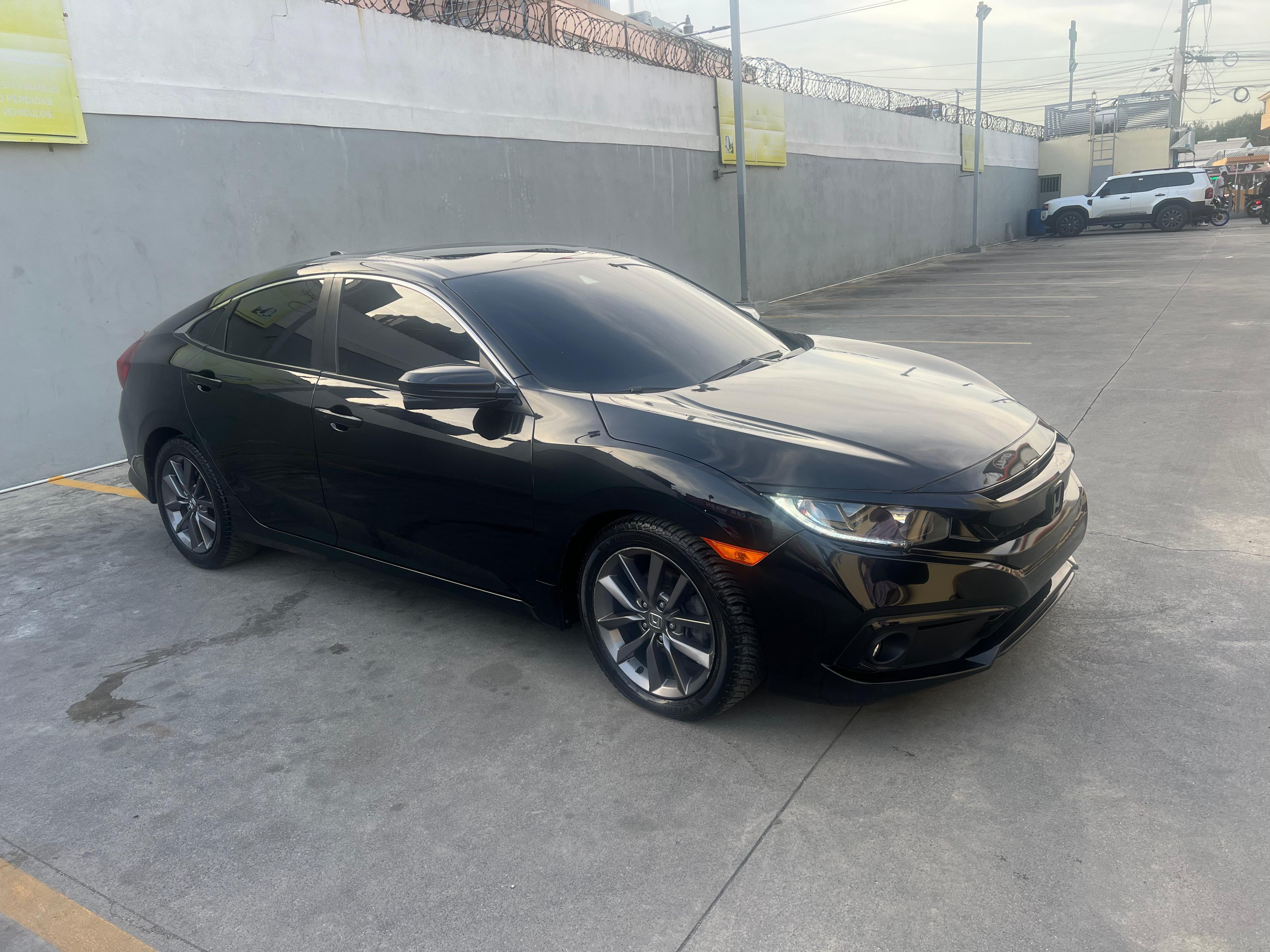 Honda Civic 2021 EX en Santo Domingo Oeste Foto 7279583-4.jpg