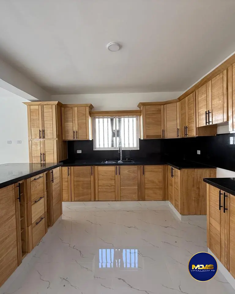 Se vende Casa moderna con patio y piscina ubicada en Prado Oriental  4 Foto 7279746-3.jpg