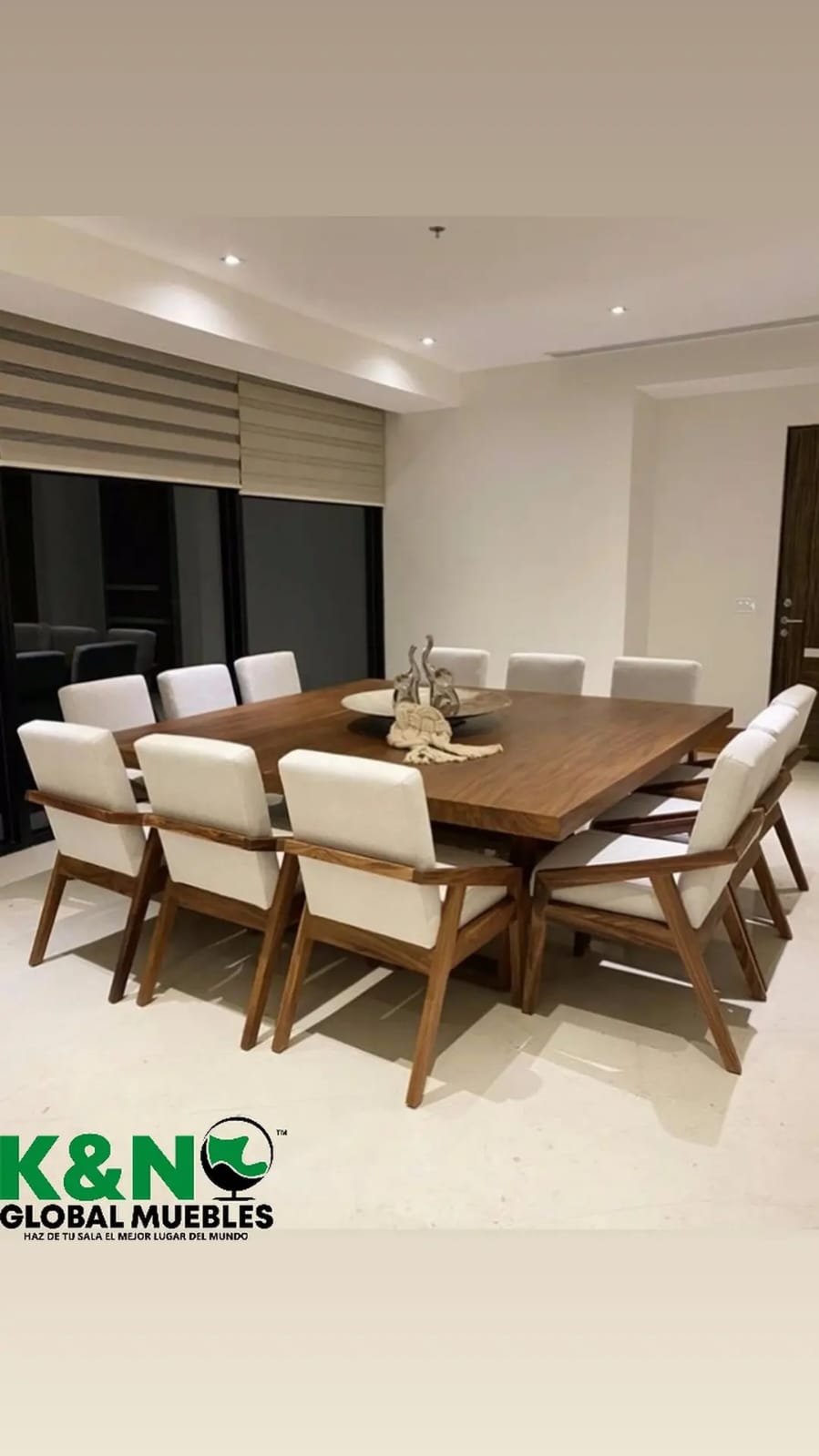 COMEDOR DE 12 SILLAS MODERNAS. HECHO EN ROBLE Foto 7279822-1.jpg
