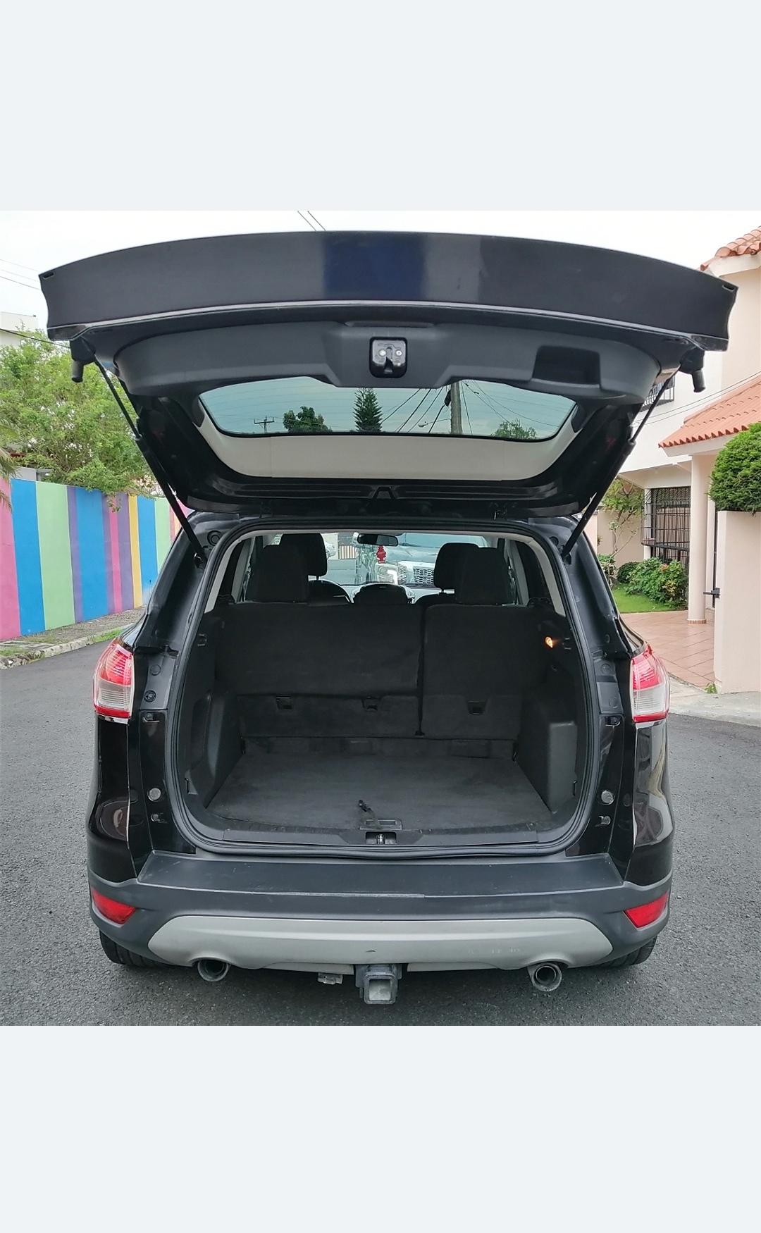 Ford Escape SE 4WD 13 Foto 7279849-3.jpg