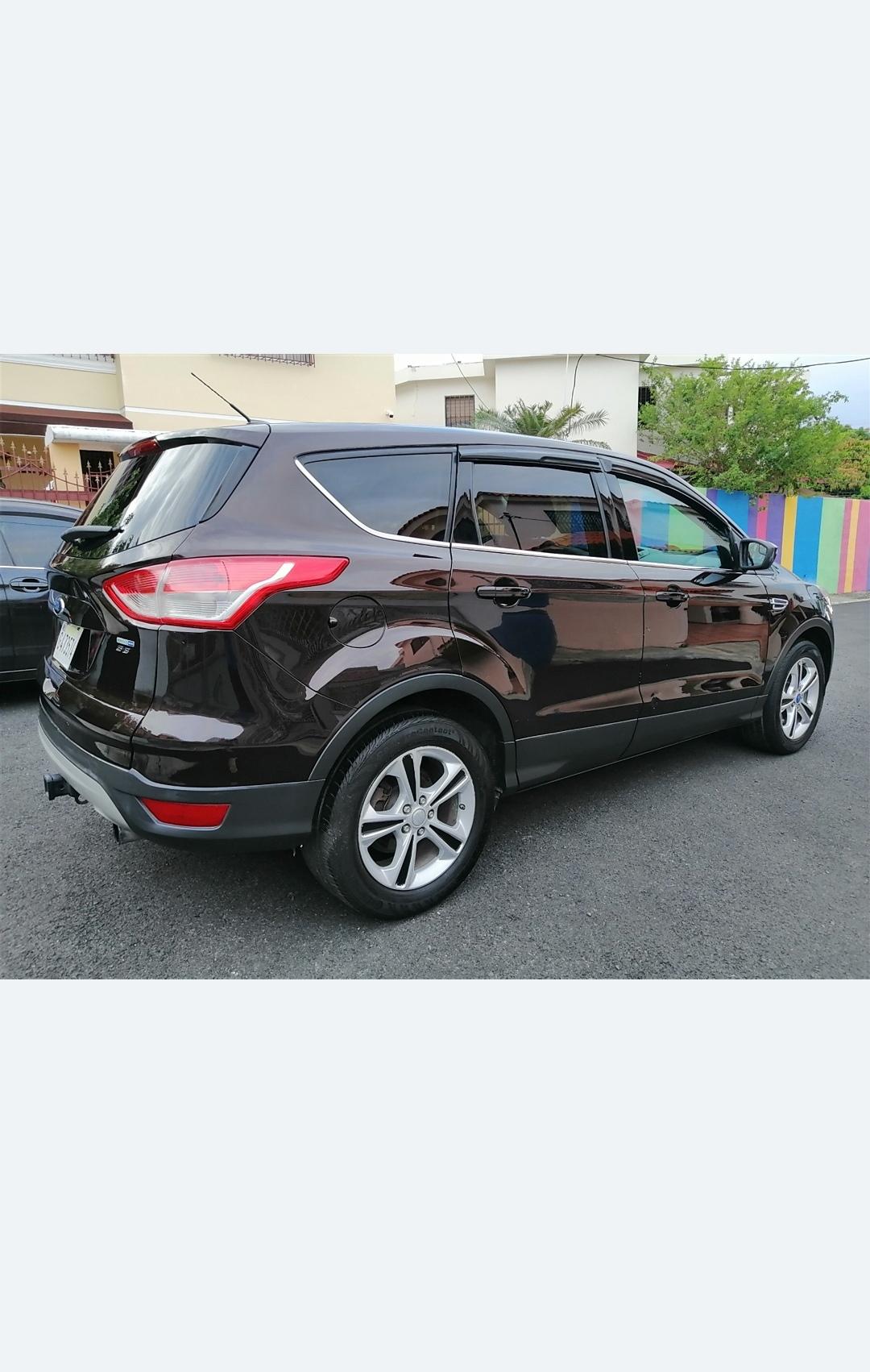 Ford Escape SE 4WD 13 Foto 7279849-7.jpg