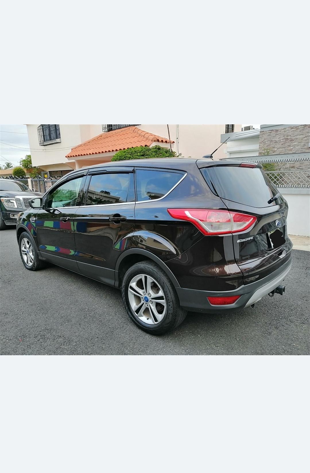 Ford Escape SE 4WD 13 Foto 7279849-8.jpg