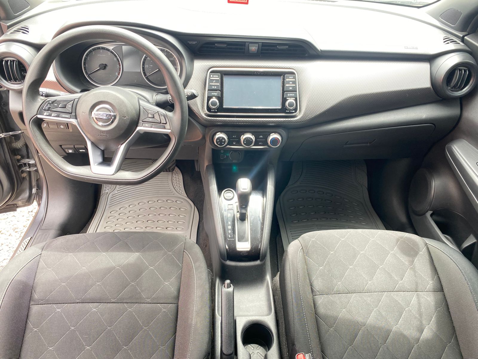 Nissan Kicks 2020 Foto 7279994-7.jpg