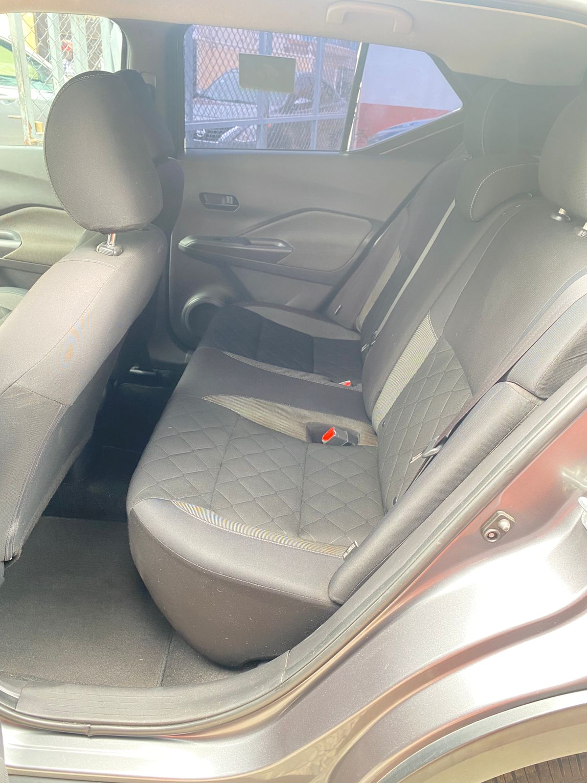 Nissan Kicks 2020 Foto 7279994-9.jpg