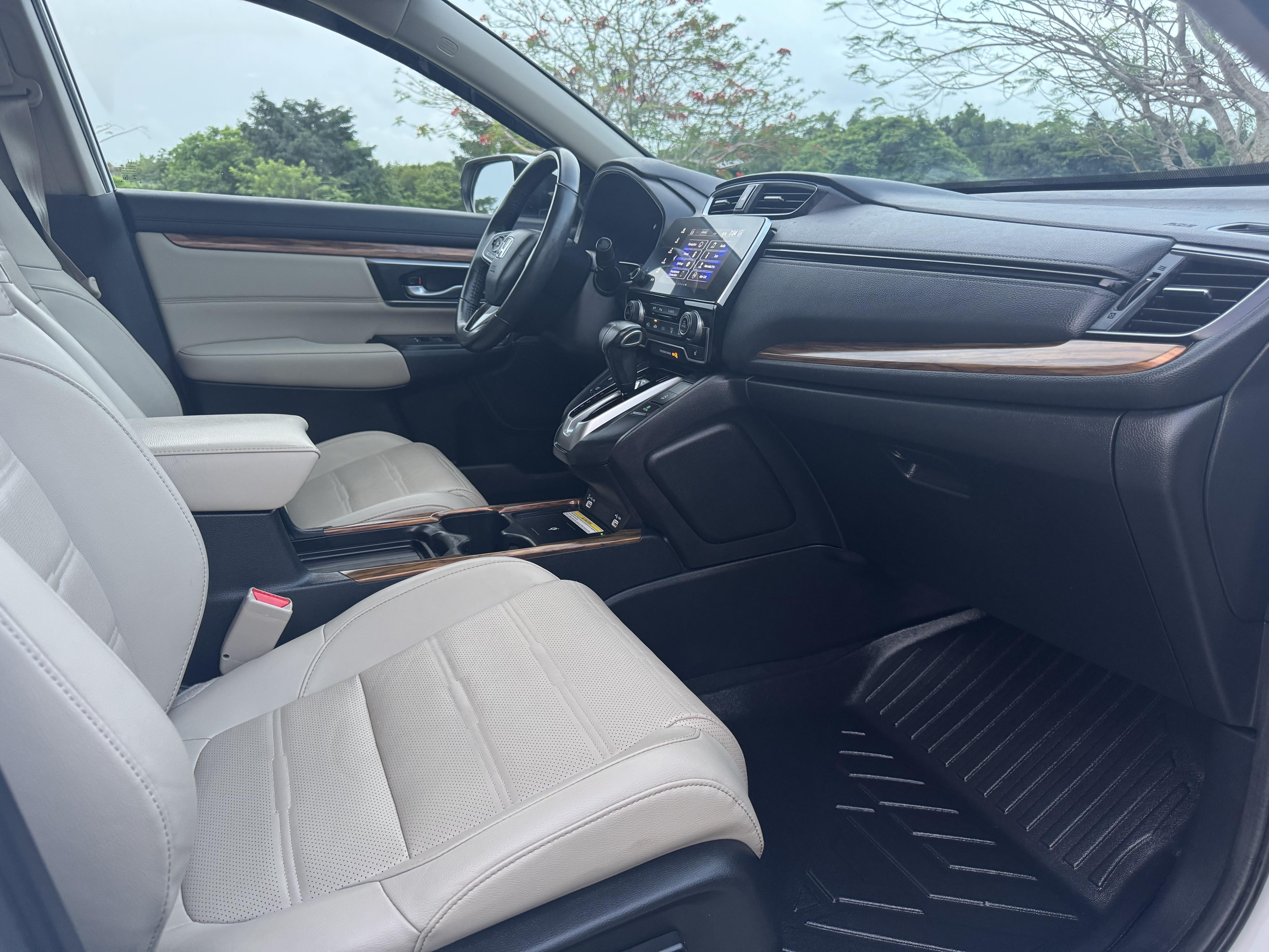 HONDA CRV 2020 FULL TOURING  en La Romana Foto 7280104-8.jpg