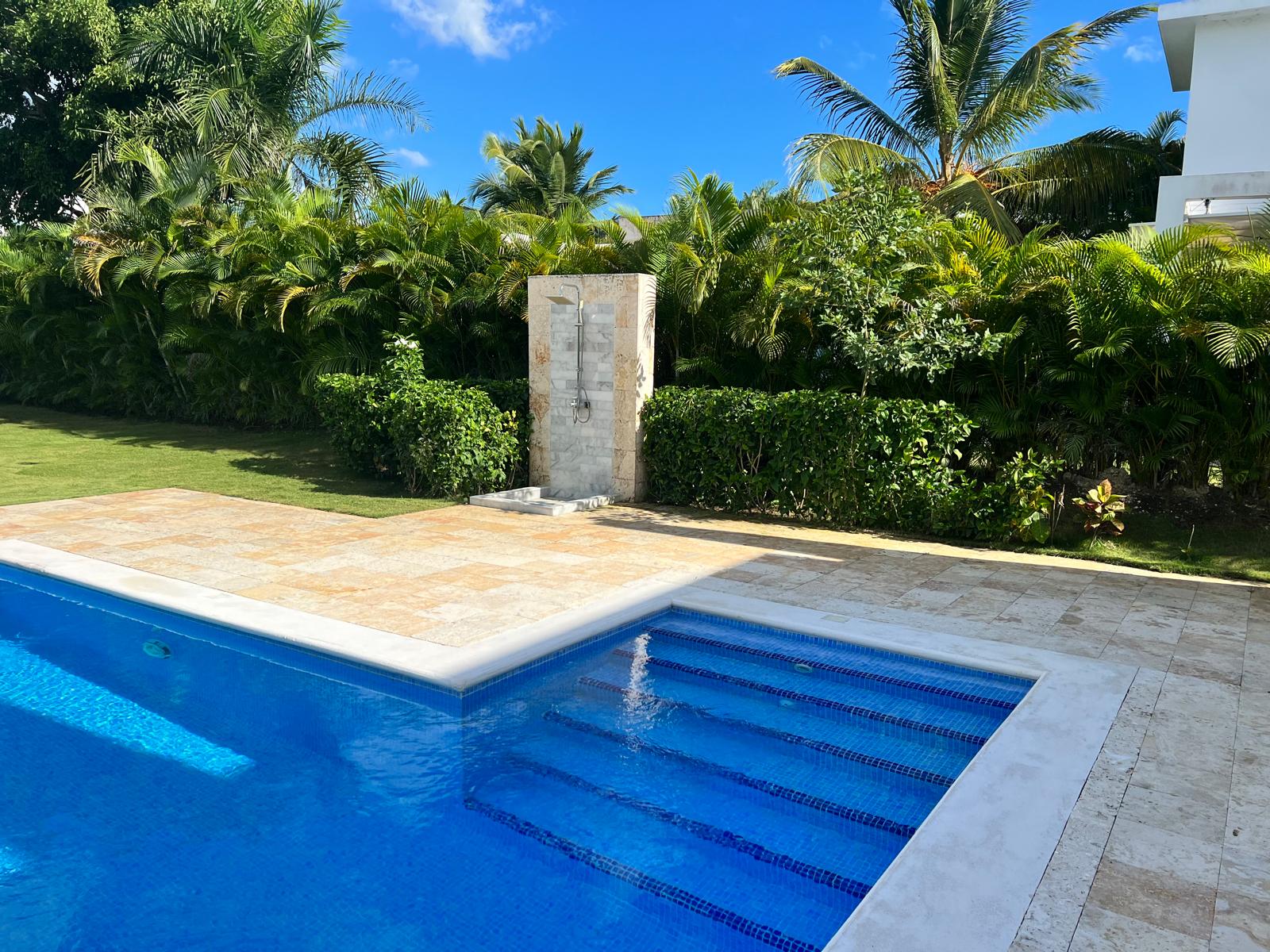 Vendo hermosa villa en Playa Nueva Romana  Foto 7280156-15.jpg