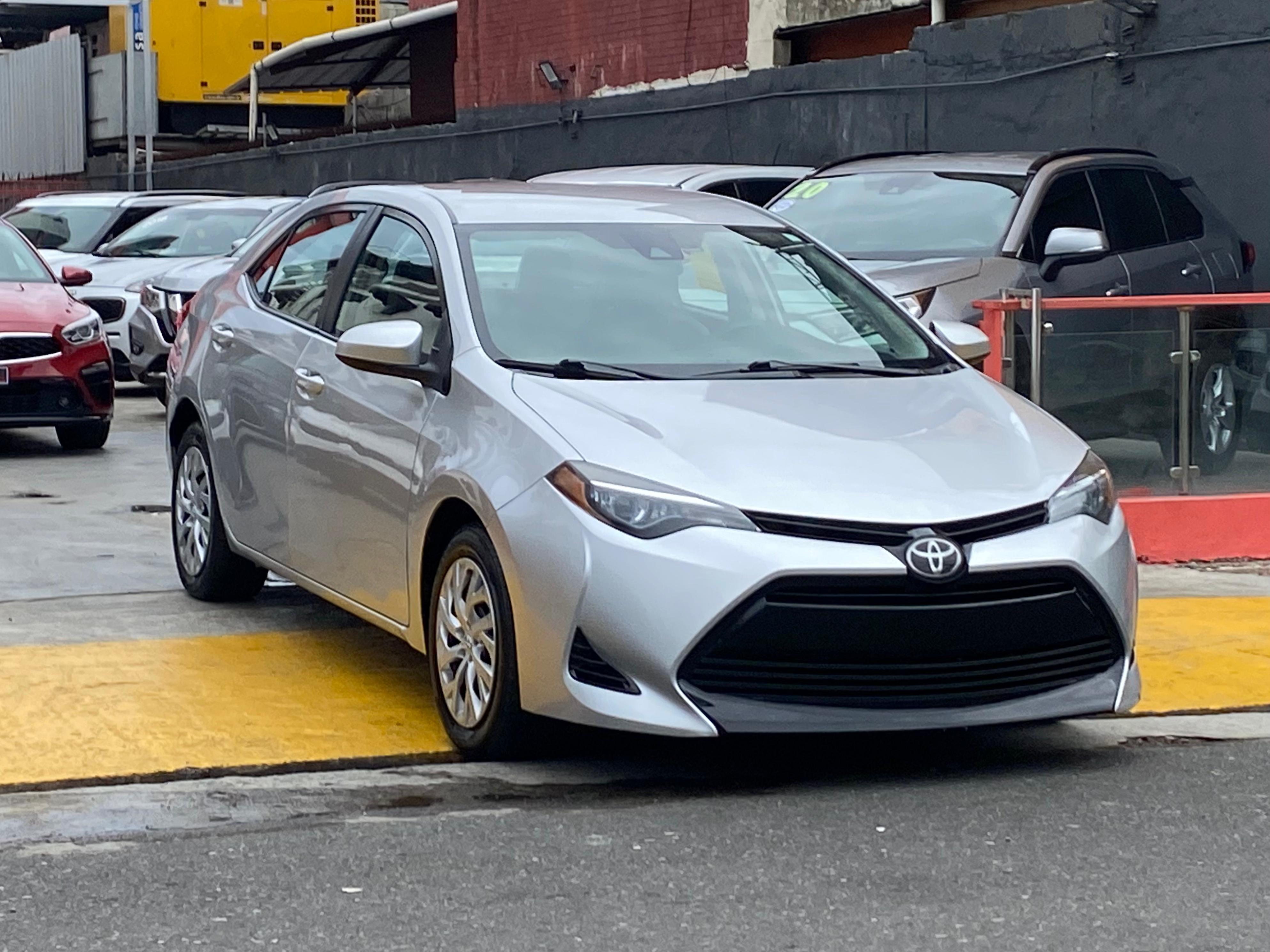 Toyota Corolla LE 2019  Foto 7280161-2.jpg