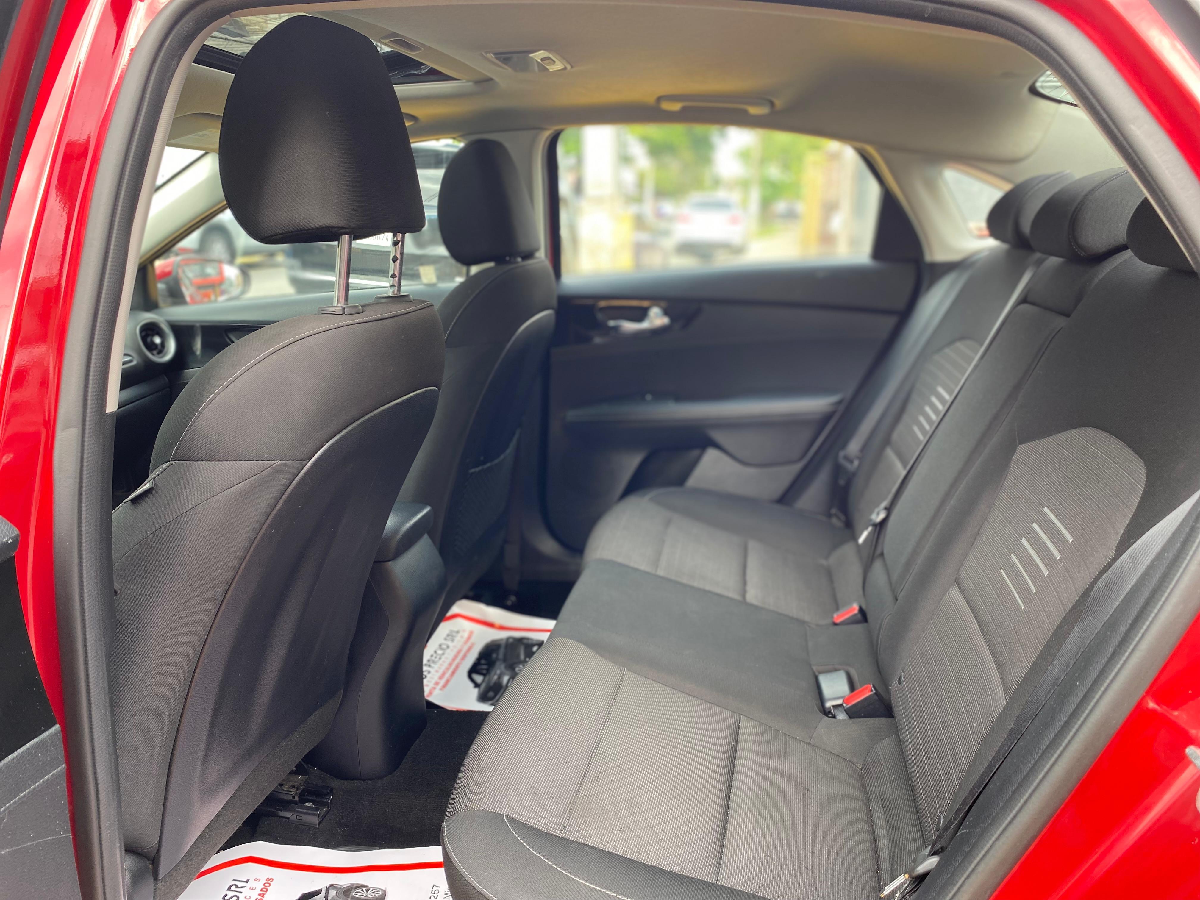 Kia Forte S Full 2019  Foto 7280168-8.jpg