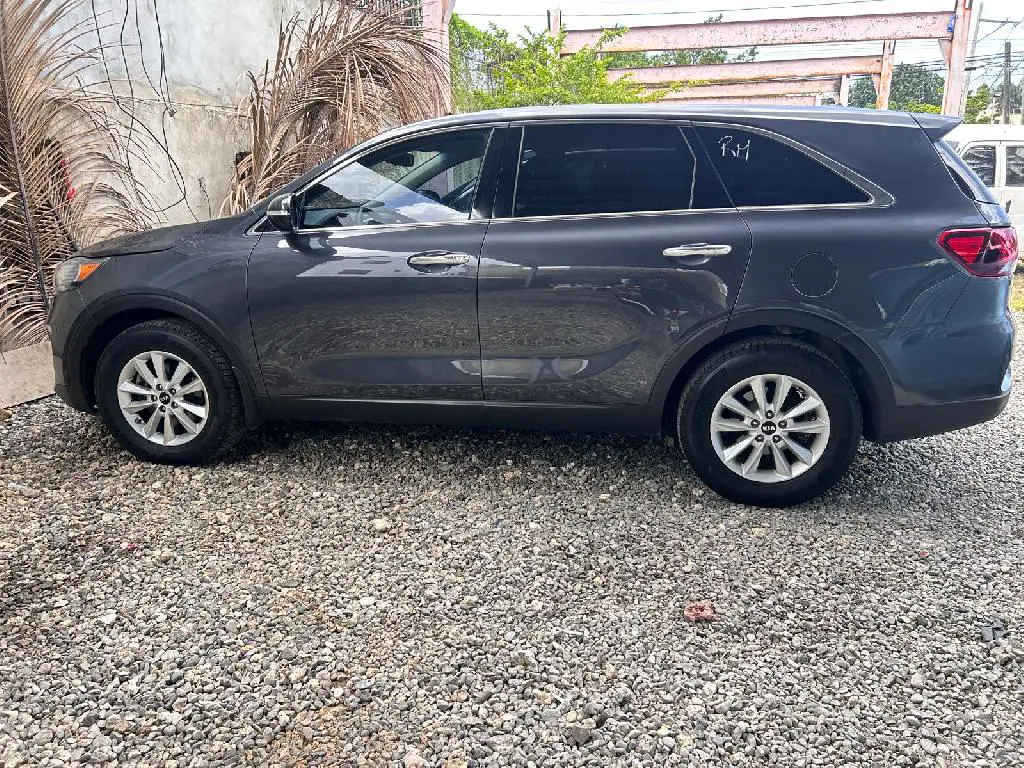 KIA SORENTO 2019 Foto 7280217-1.jpg