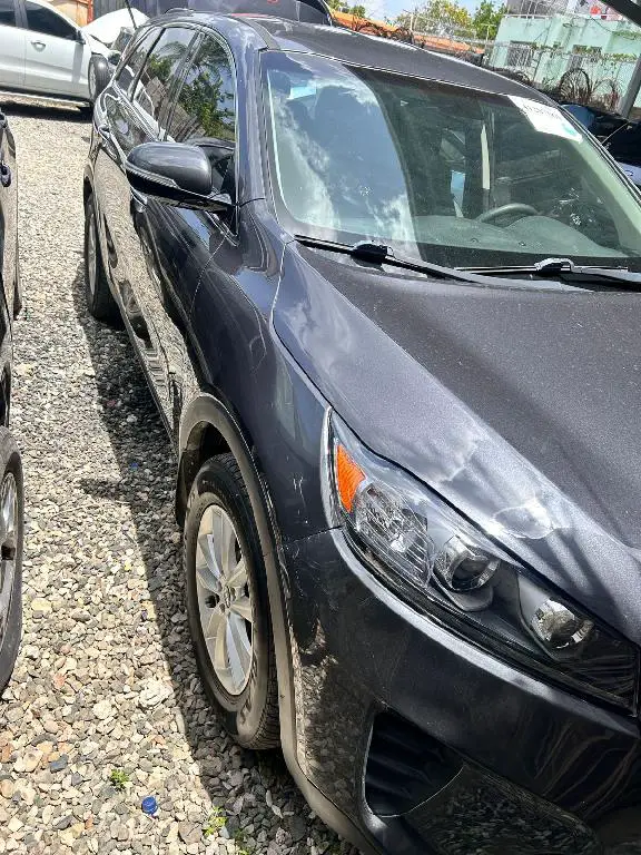 KIA SORENTO 2019 Foto 7280217-3.jpg