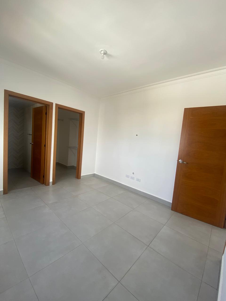 Renta de acogedor Apartamento en Evaristo Morales Foto 7280446-3.jpg