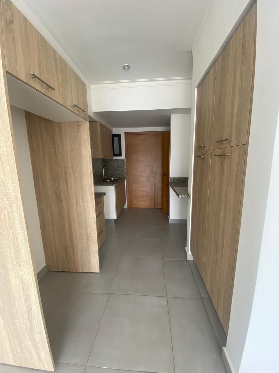 Renta de acogedor Apartamento en Evaristo Morales Foto 7280446-7.jpg