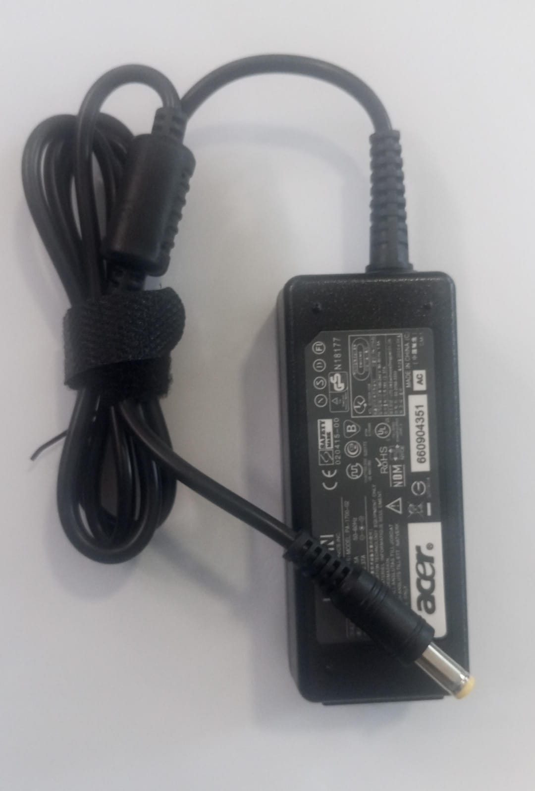 FUENTE PARA LAPTOP ACER 19V 2.37AMP Foto 7280486-1.jpg