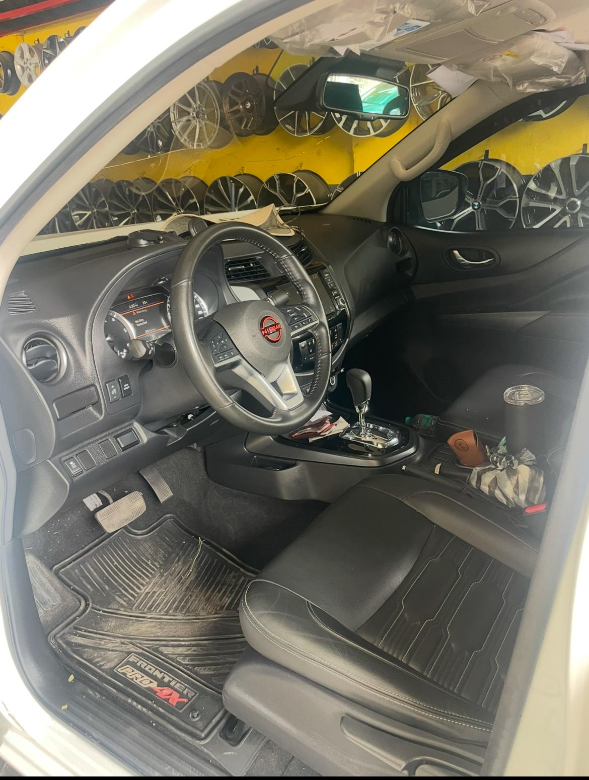 Nissan Frontier pro 4X 2023 en Peravia Foto 7280546-9.jpg