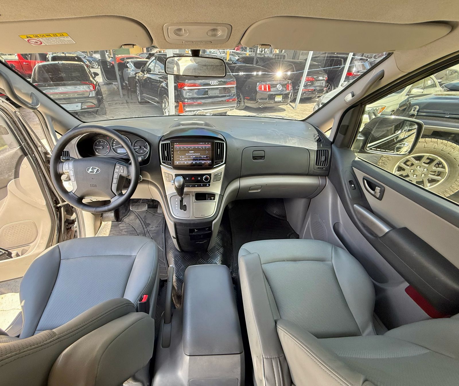 Hyundai Grand Starex 2020 VGT DIESEL  Foto 7280647-9.jpg