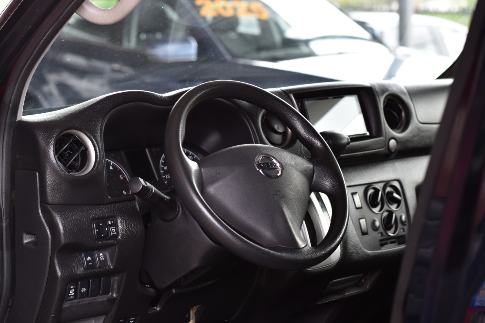 NISSAN NV 350 CARAVAN 2019 Foto 7280829-11.jpg