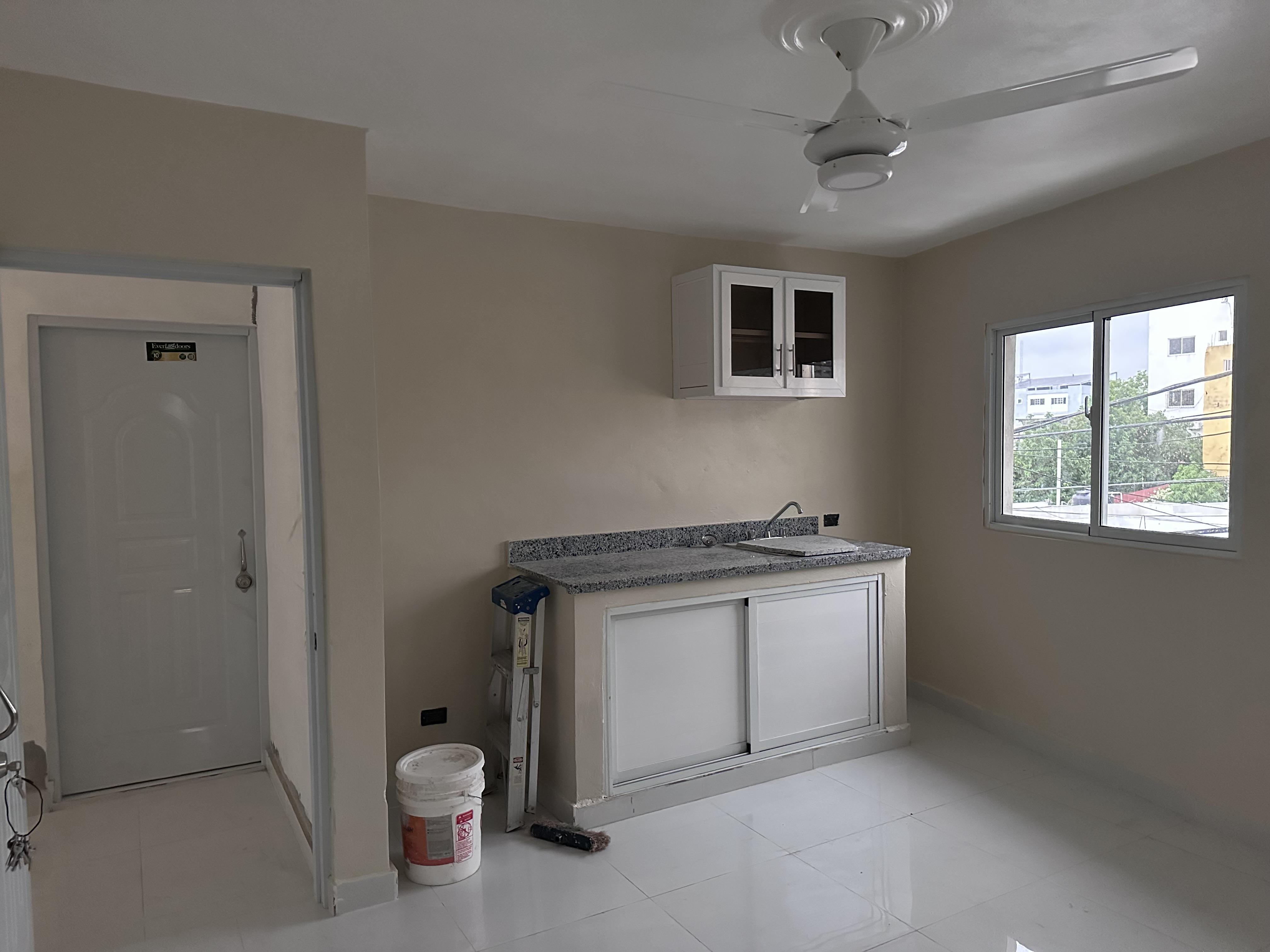 ALQUILO HABITACIONES ESTUDIO APARTA ESTUDIOS Y APARTAMENTOS CERCA DE L Foto 7280842-7.jpg