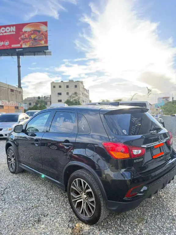 MITSUBISHI OUTLANDER 2019☑️ PRECIO 850000 NEG PRECIO INCLUYE PLACA Y M Foto 7280900-1.jpg