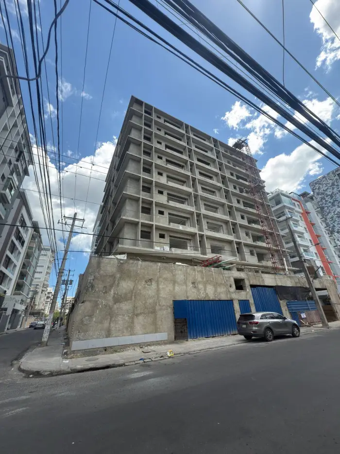 Venta de moderno apartamento en Evaristo Morales Foto 7280906-2.jpg