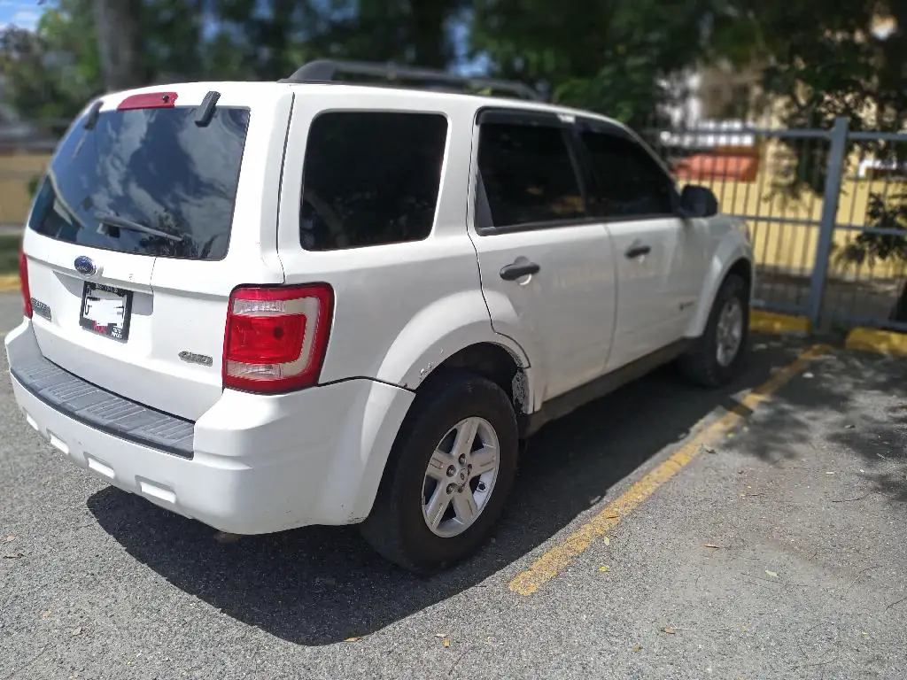 FORD ESCAPE HYBRID 2009 Foto 7280926-1.jpg