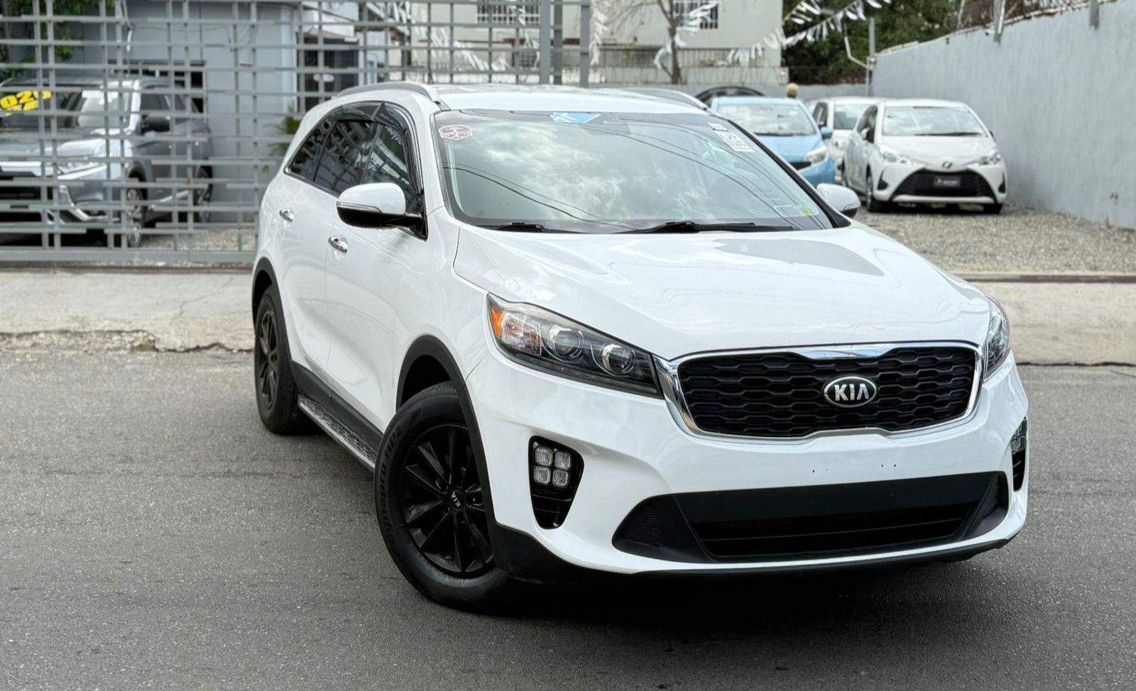 KIA SORENTO 2019 lx☑️ ÚNICA QUE QUEDA DISPONIBLE CON 400mil pesos de i Foto 7281097-2.jpg