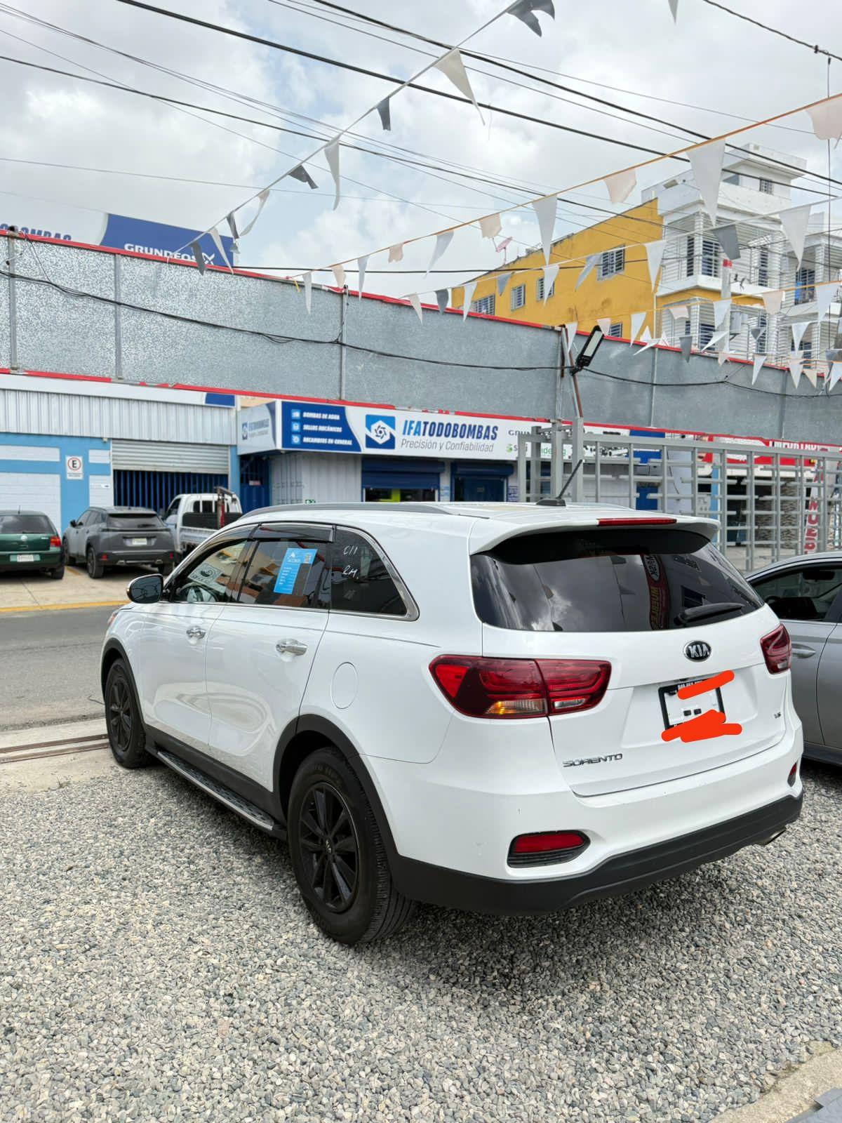 KIA SORENTO 2019 lx☑️ ÚNICA QUE QUEDA DISPONIBLE CON 400mil pesos de i Foto 7281097-3.jpg