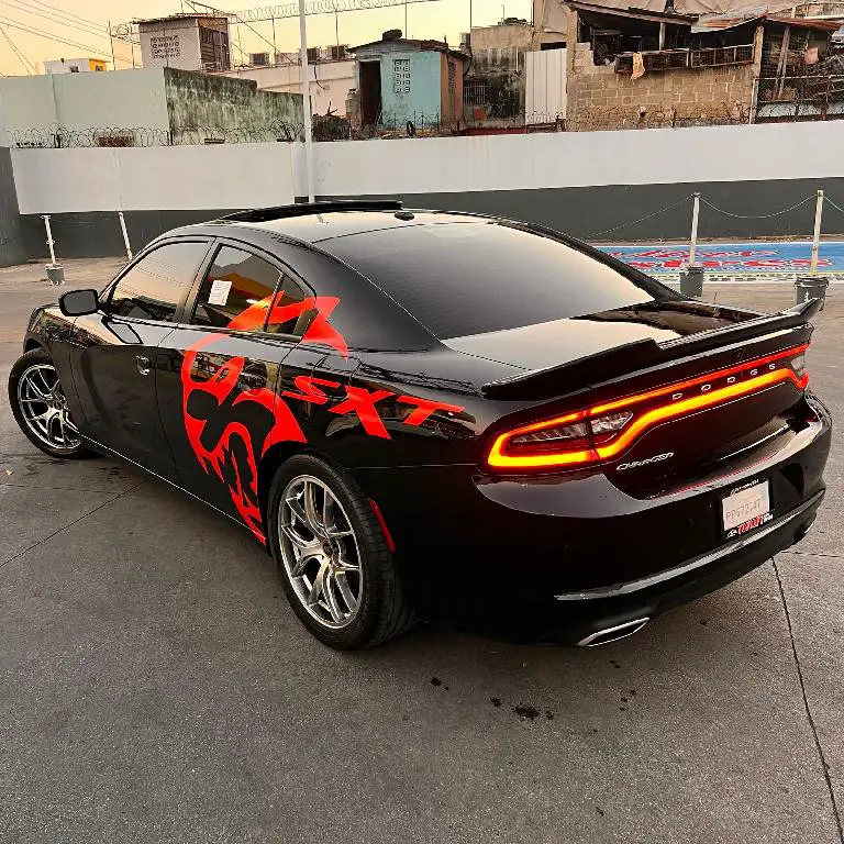 Dodge Charger SXT 2019 Foto 7281104-7.jpg