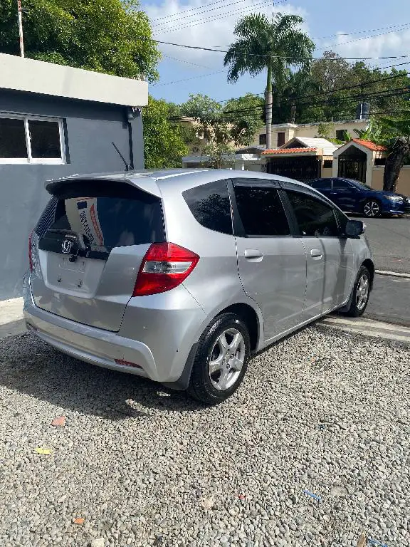 Honda fit 2013  Foto 7281110-2.jpg