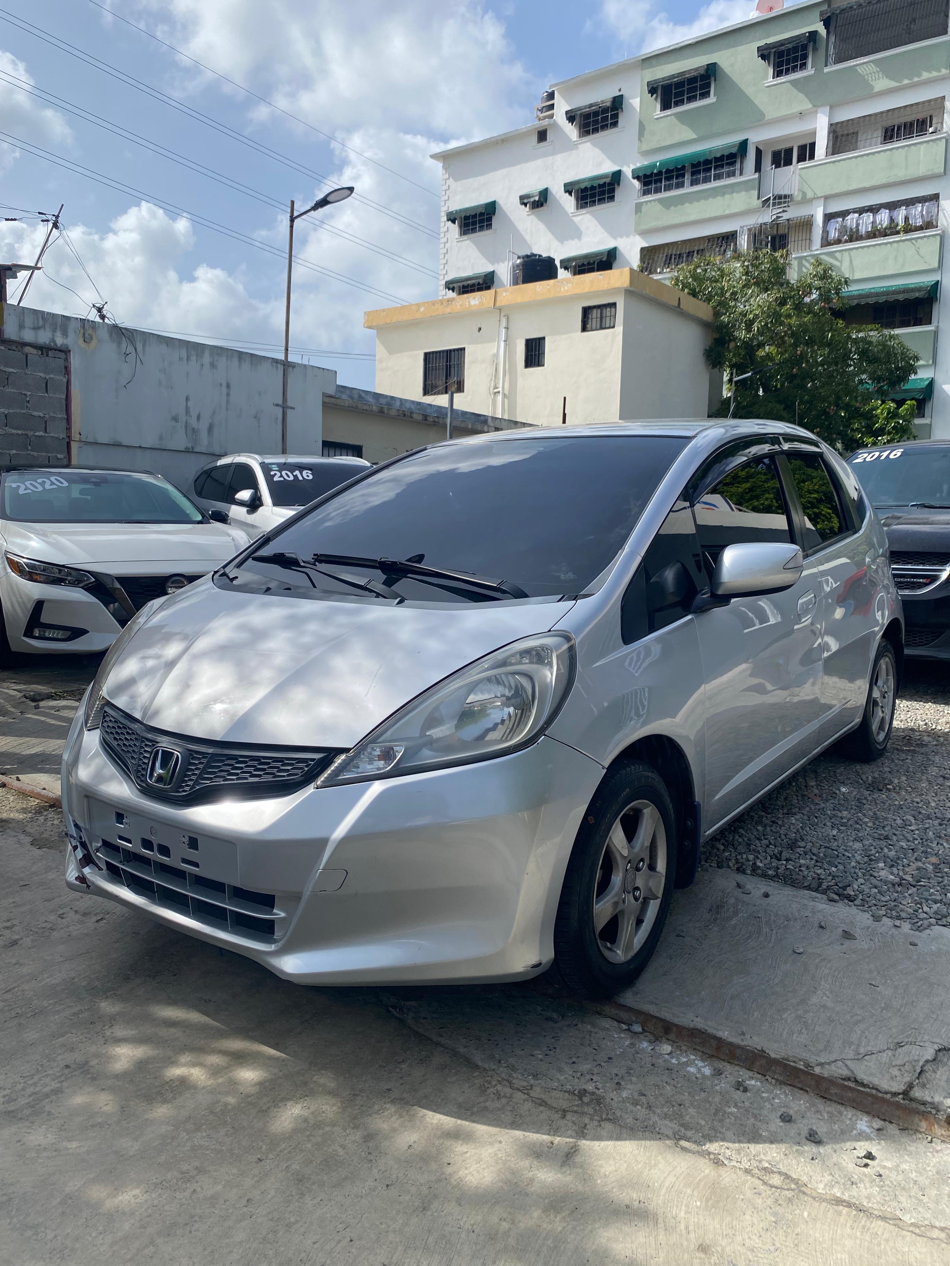 Honda fit 2013  Foto 7281110-3.jpg