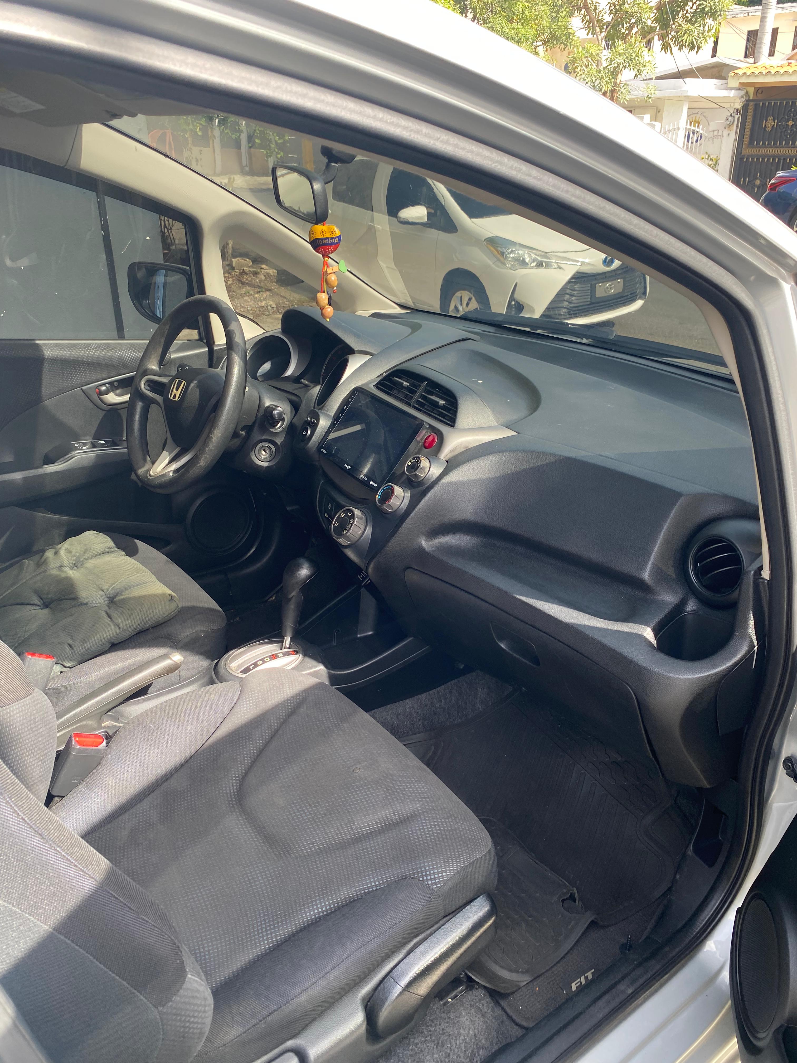 Honda fit 2013  Foto 7281110-6.jpg