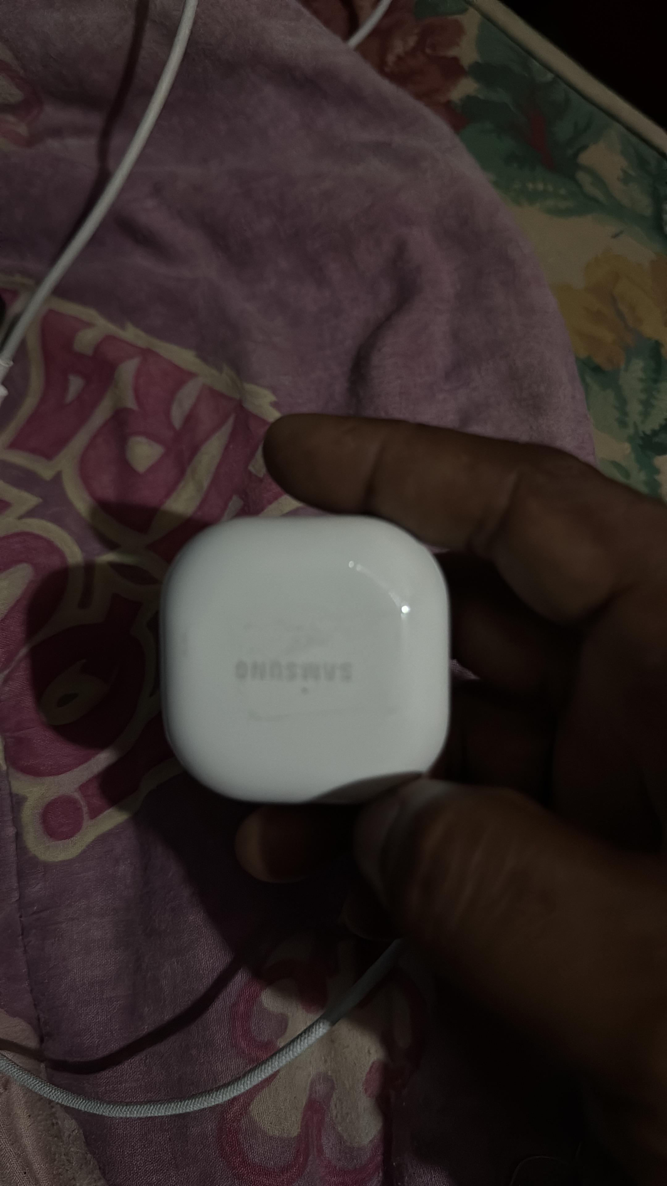 Samsung. Buds FE original Foto 7281112-2.jpg