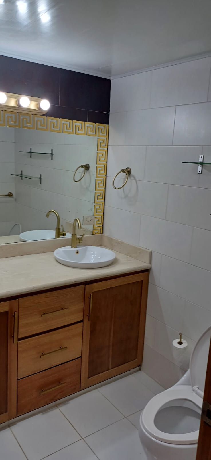 Vendo apto 3 habitaciones  Foto 7281160-3.jpg