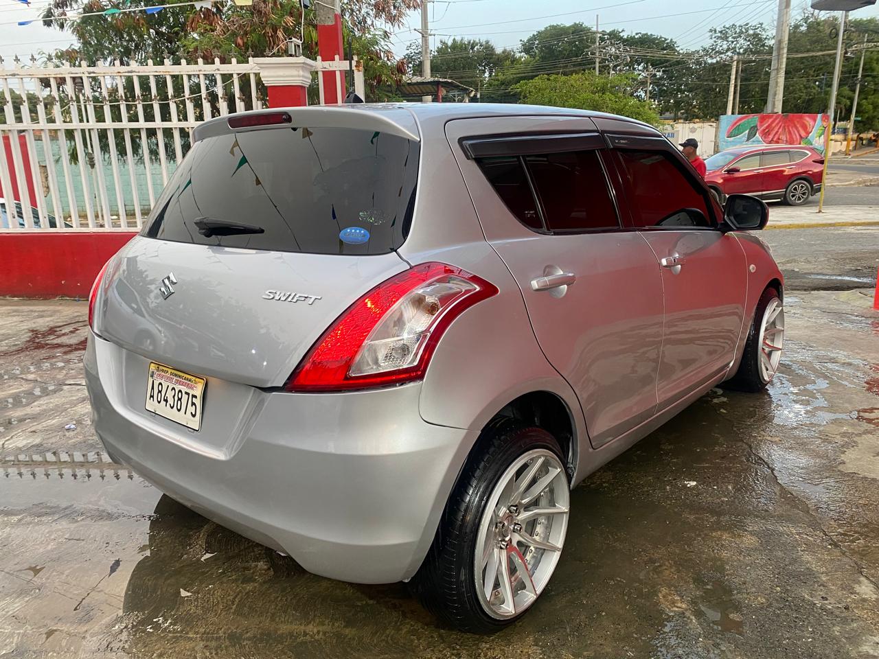  Suzuki Swift 2014 470000.00 Foto 7281220-4.jpg
