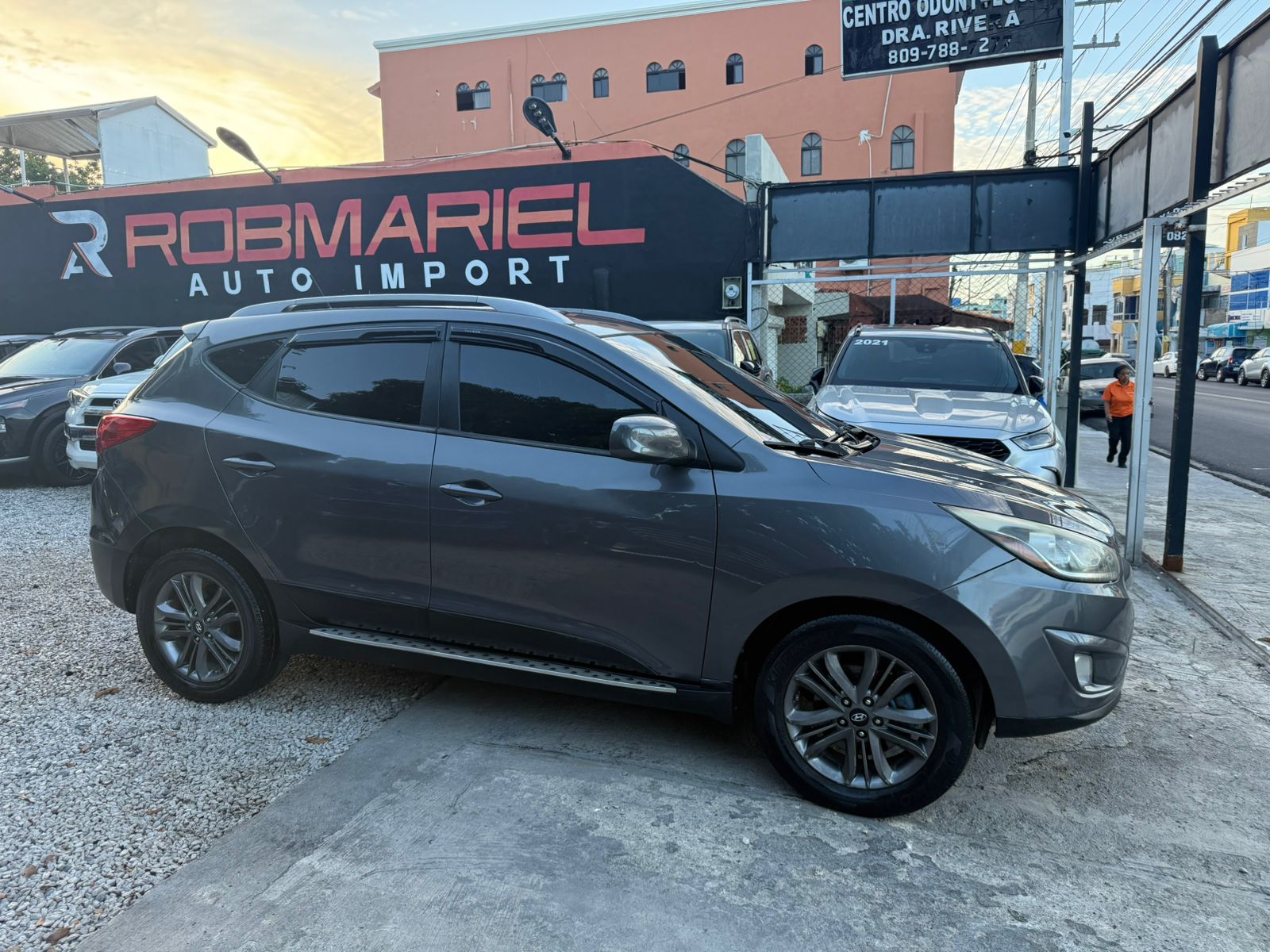 HYUNDAI TUCSON SE 2015 GRIS  Foto 7281329-3.jpg