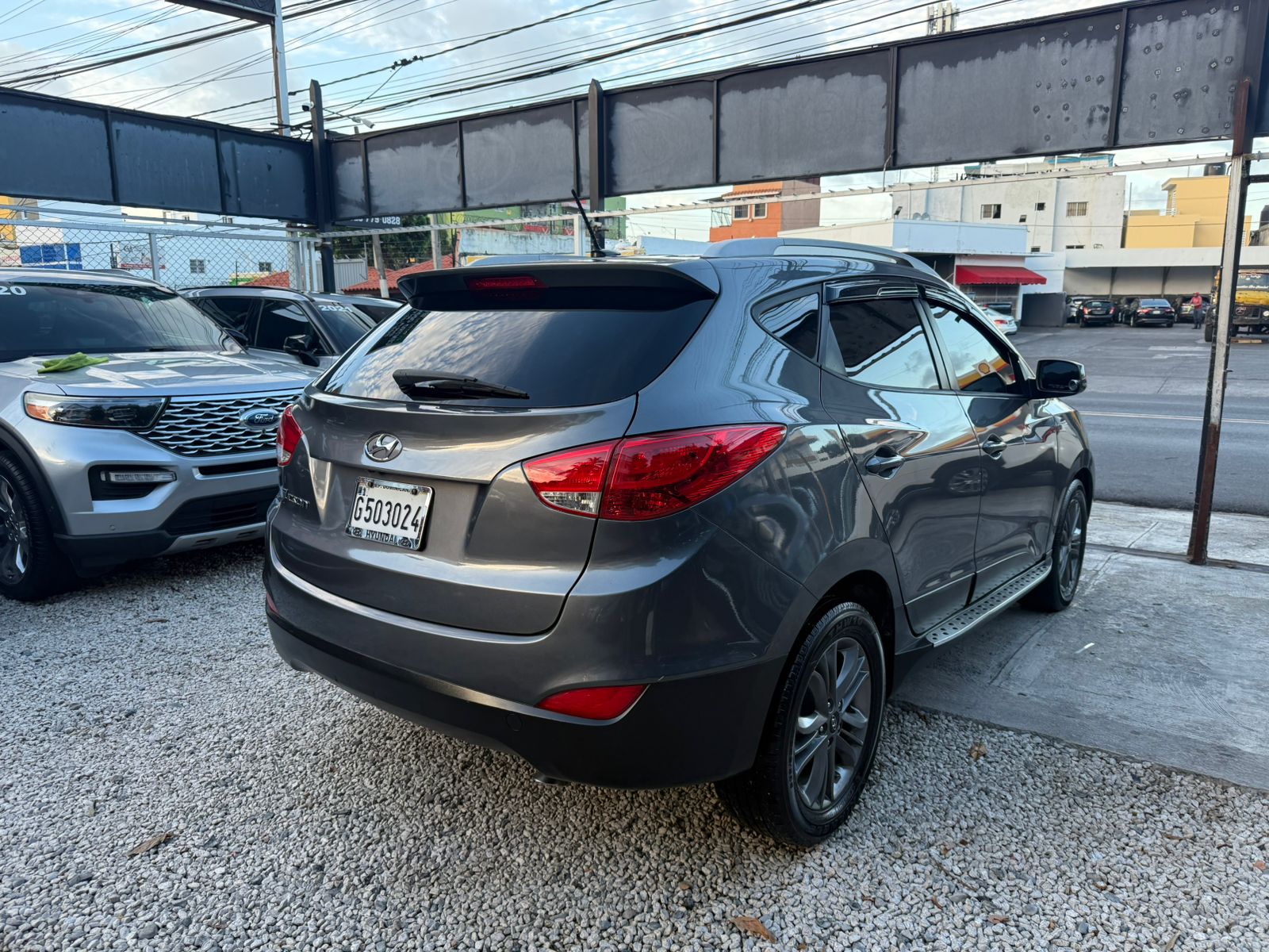 HYUNDAI TUCSON SE 2015 GRIS  Foto 7281329-5.jpg