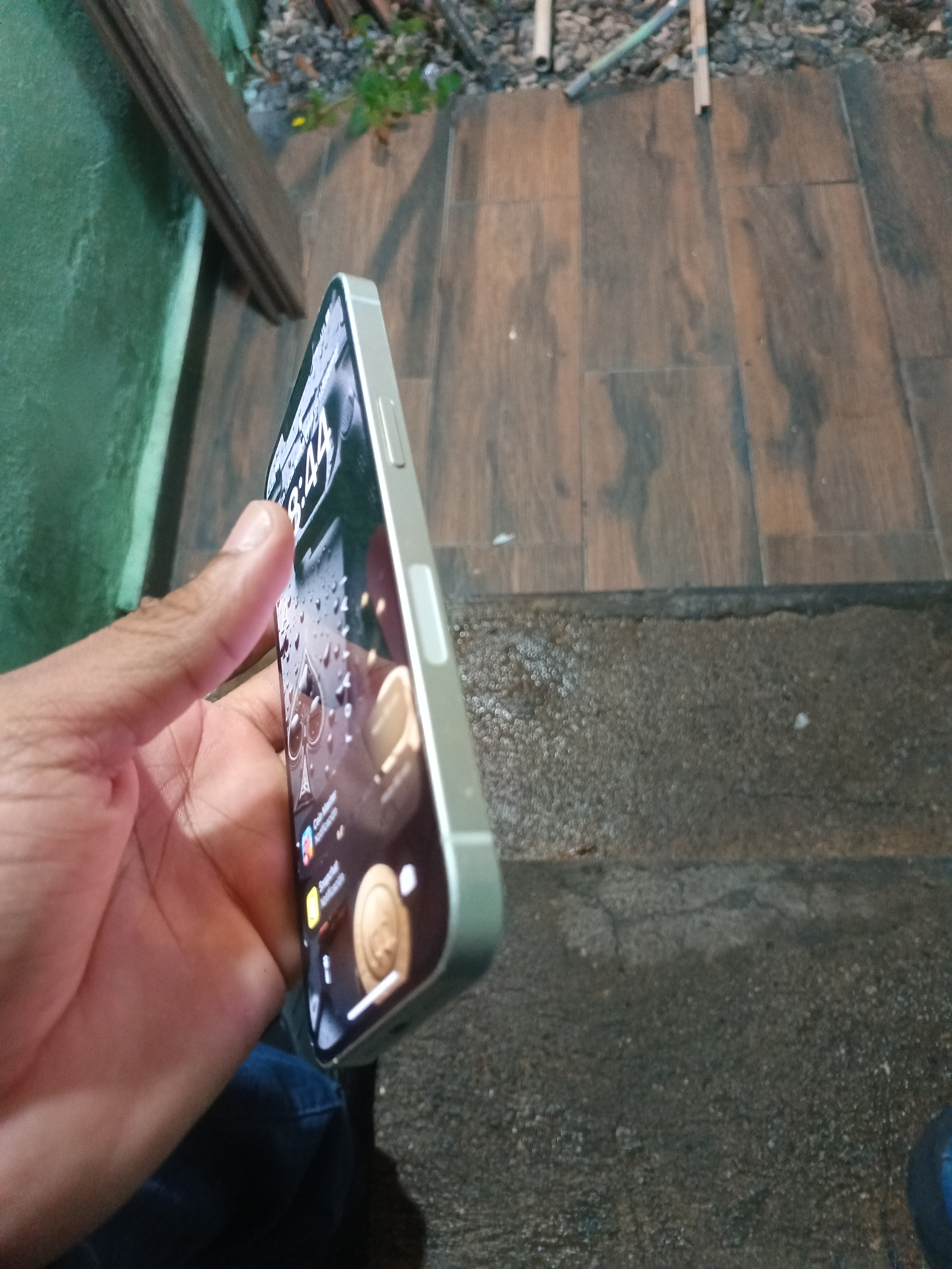 iPhone 13 normal  Foto 7281344-3.jpg