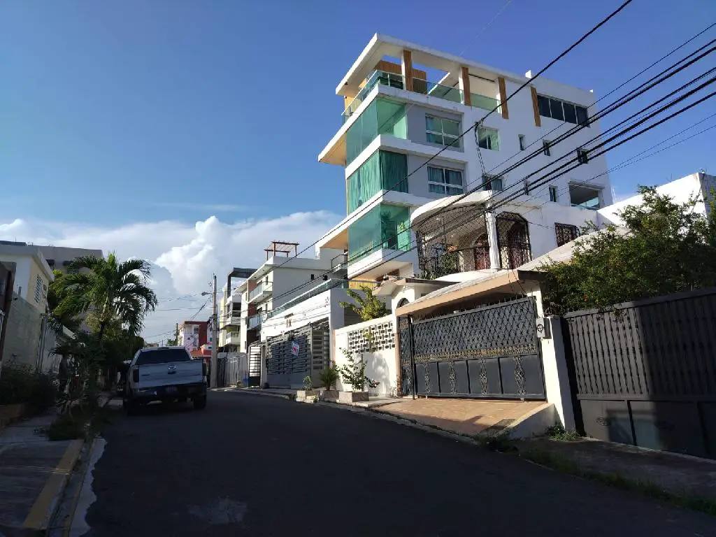 Vendo hermoso apartamento con terraza en los corales del sur Foto 7281460-1.jpg