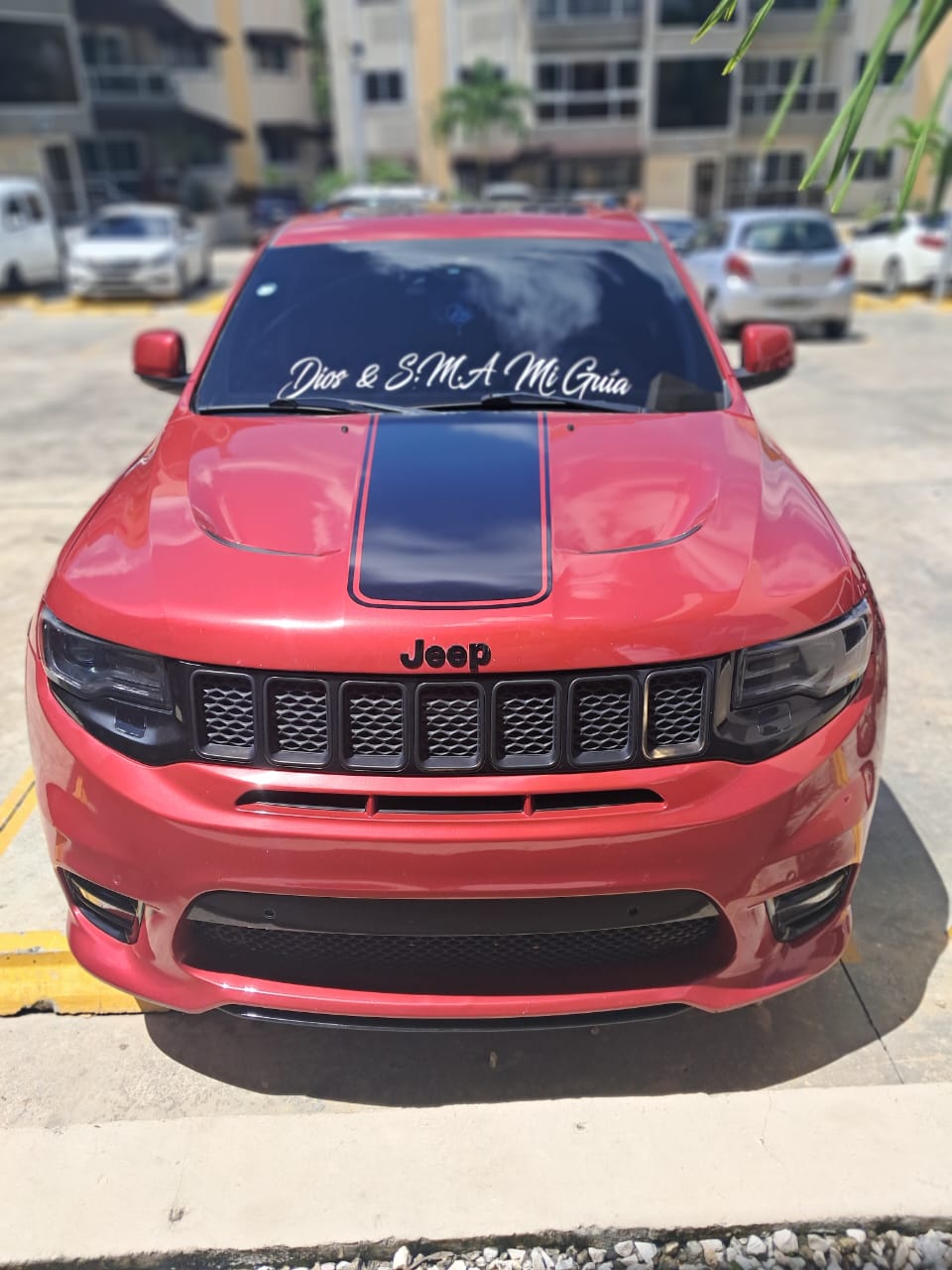 Se vende cherokee overland modificada a SRT 2020 mofleria y todod los  Foto 7281481-1.jpg