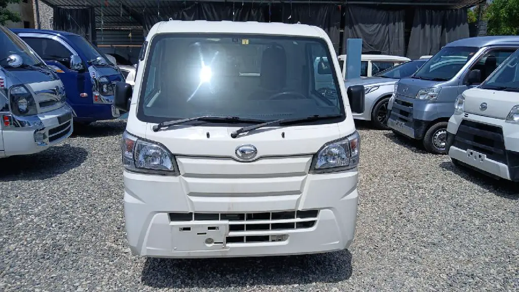 VENDO DAIHATSU HIJET 2019 PLATANERA INICIAL 150000 FINANCIEMIENTO DISP Foto 7281490-5.jpg