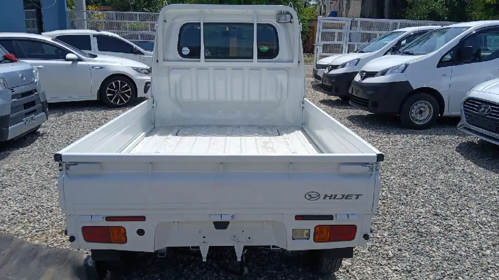 VENDO DAIHATSU HIJET 2019 PLATANERA INICIAL 150000 FINANCIEMIENTO DISP Foto 7281490-6.jpg