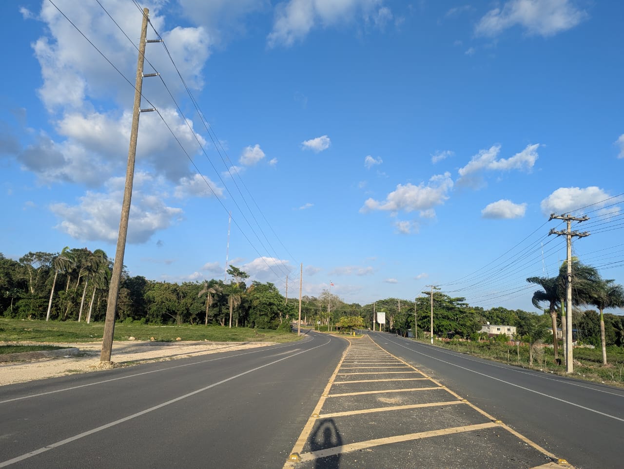 Solares en la carretera Ramón Matías mella  Foto 7281506-4.jpg