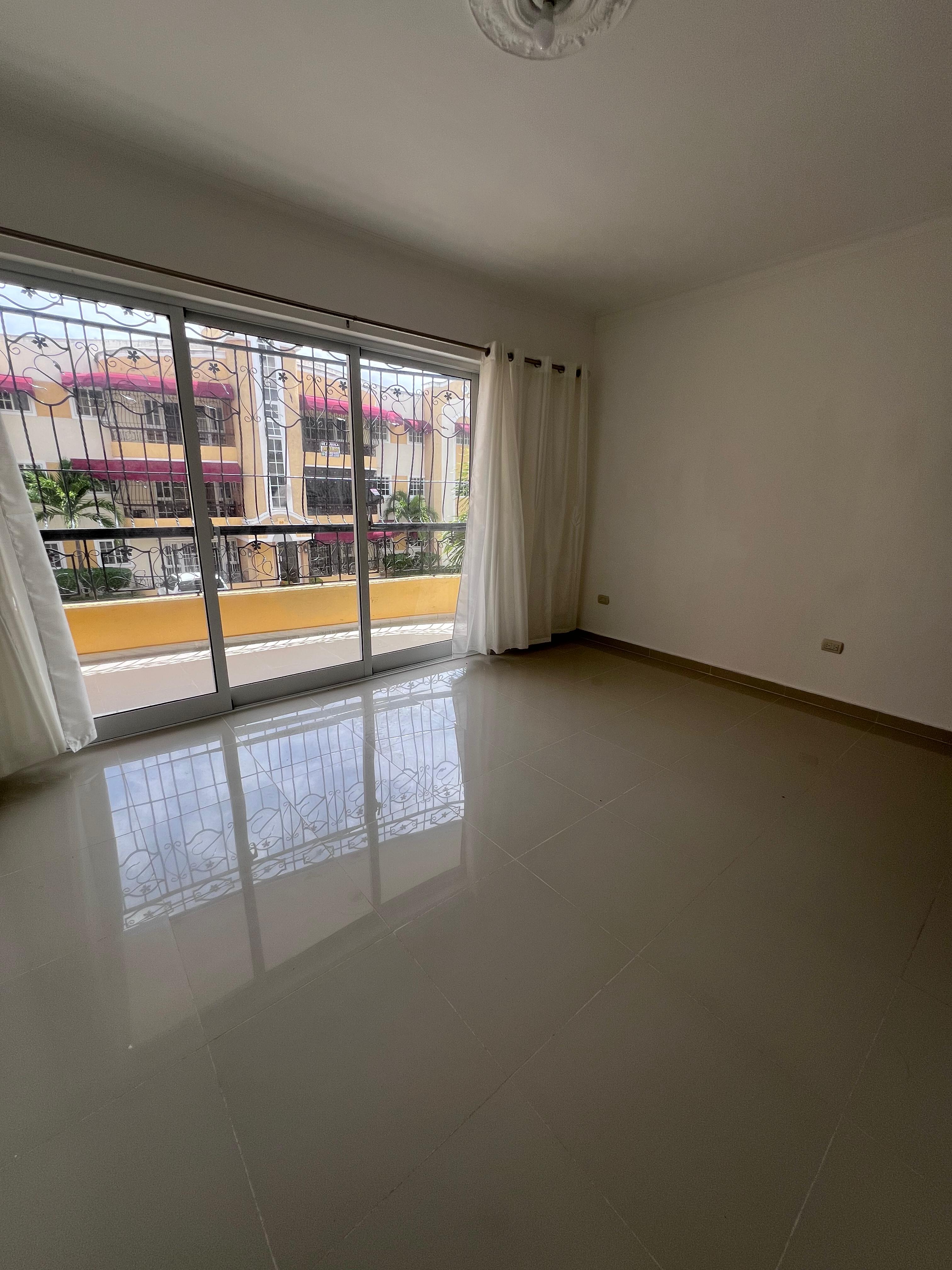 ???? Venta de  apartamento en Segundo Nivel en Cerro Alto – Santiago ? Foto 7281521-11.jpg