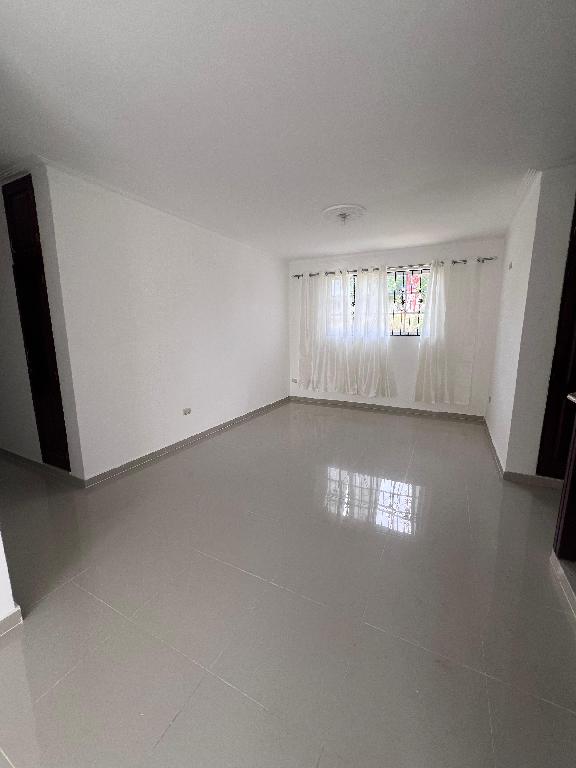 ???? Venta de  apartamento en Segundo Nivel en Cerro Alto – Santiago ? Foto 7281521-2.jpg