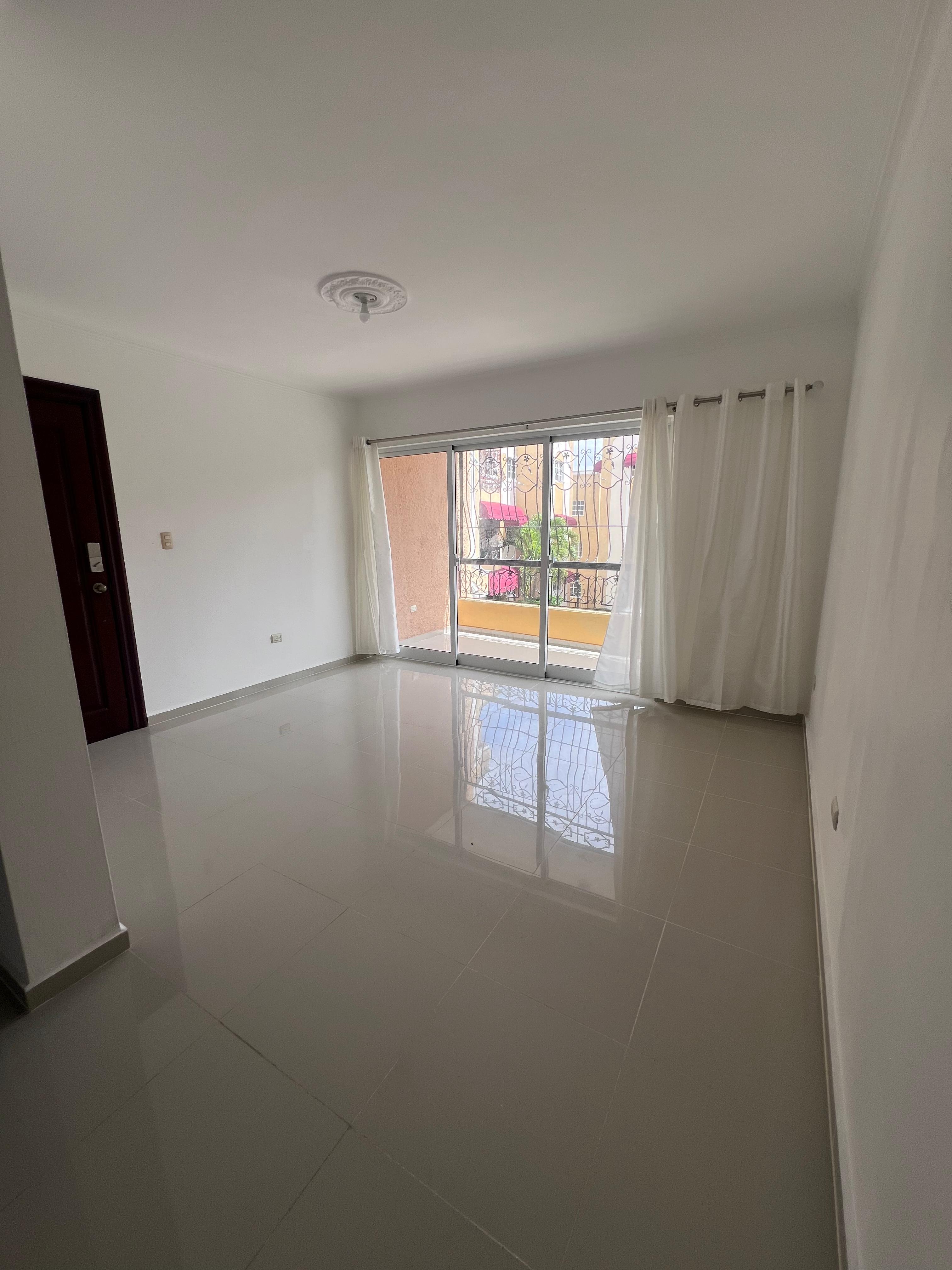 ???? Venta de  apartamento en Segundo Nivel en Cerro Alto – Santiago ? Foto 7281521-8.jpg